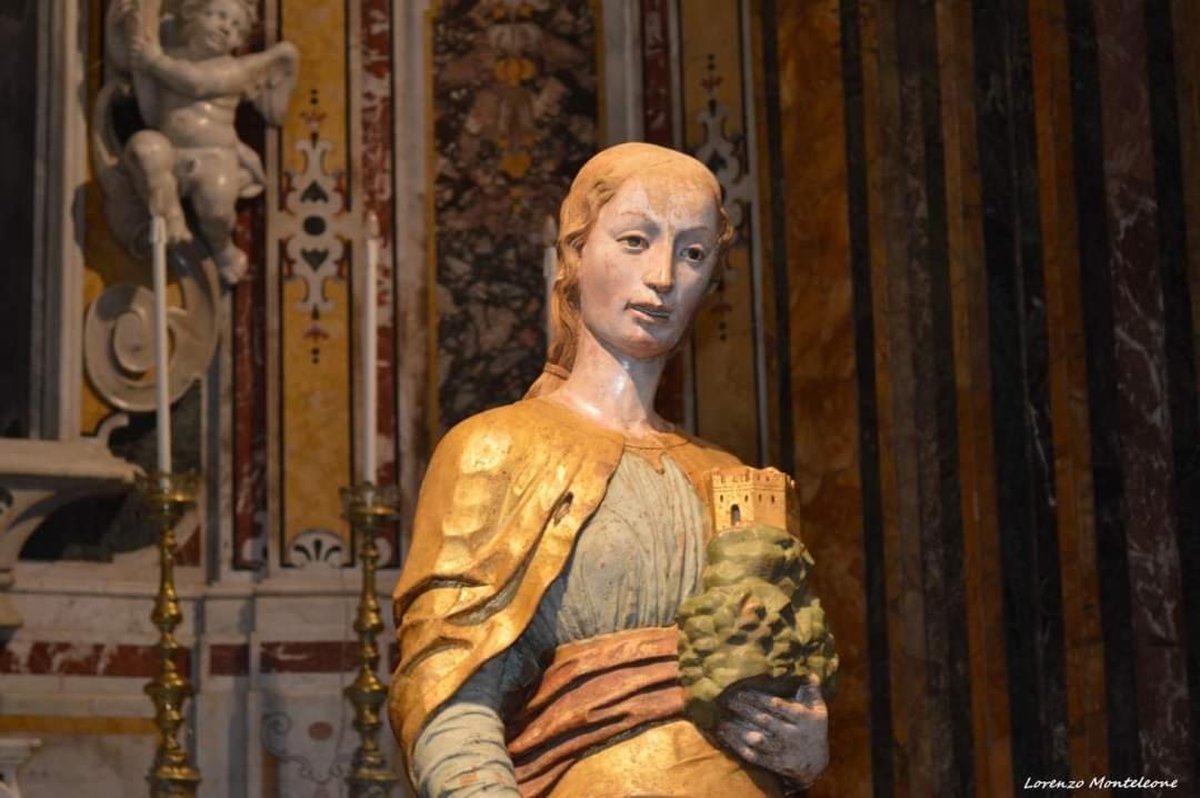 Irsina Casa Vacanza Sant'Eufemia Bed & Breakfast エクステリア 写真